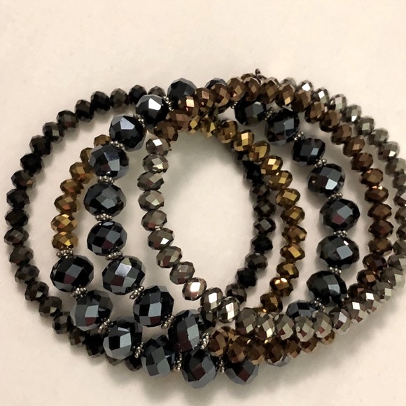 Botique Jewelry - Multi Jeweled bangle bracelet